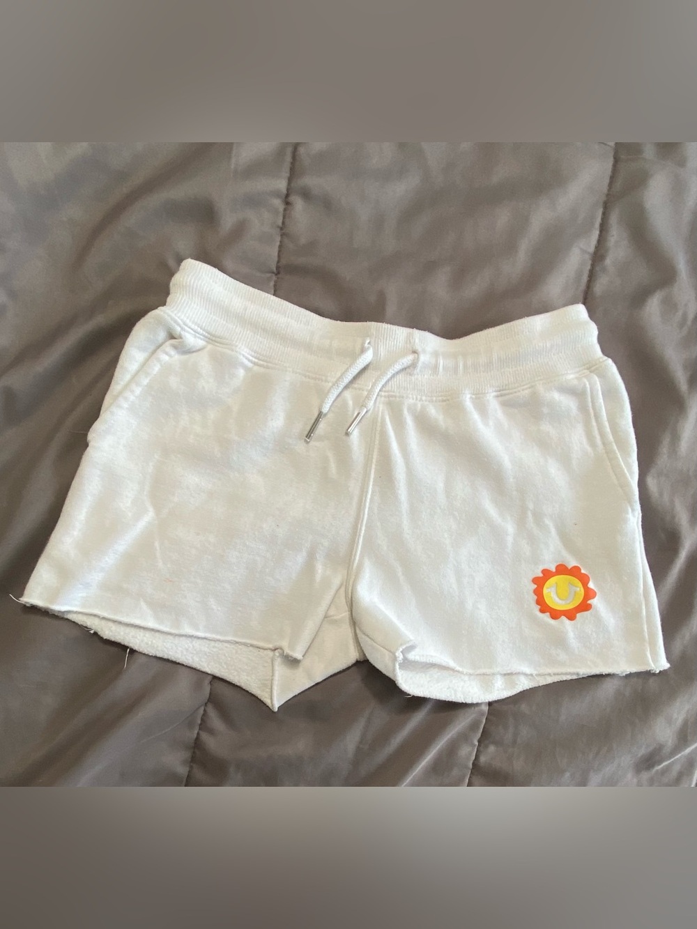 True Religion White Sun Logo Fleece Lounge Shorts Raw Hem Size M